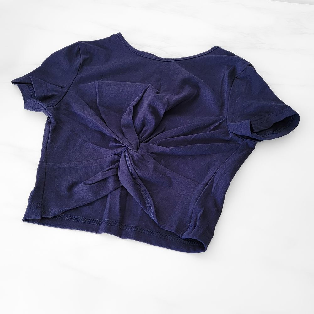 SHEIN Blue Tie Front Crop T-Shirt Size XS